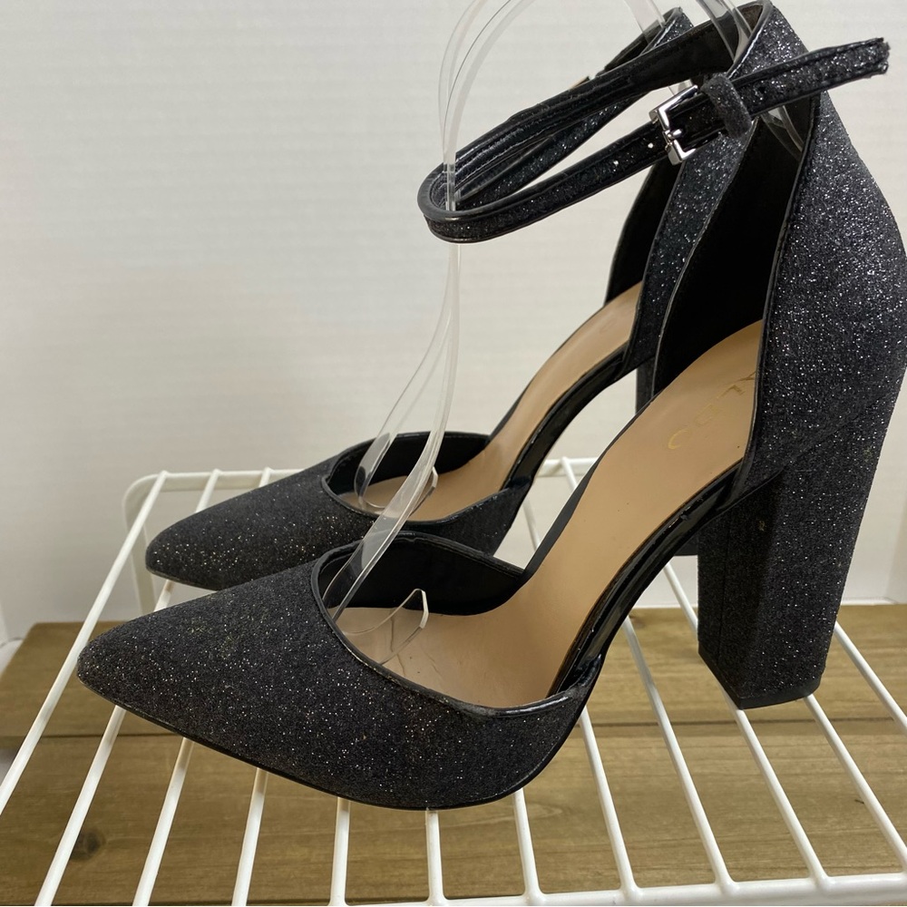 Aldo Women’s Block Heel Sparkly Pointed Toe‎ Ankle Strap Black Shoes Size 9